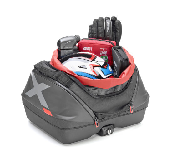 GIVI XL08 40L Monokey Soft Top Case - Waterproof Motorcycle Touring Luggage with Removable Inner Bag - Image 3